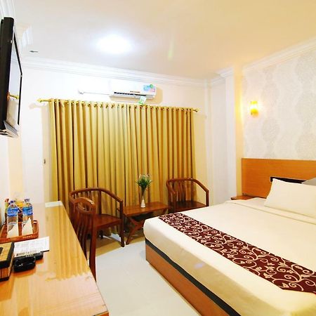 Hotel Panorama Tanjung Pinang Exterior photo