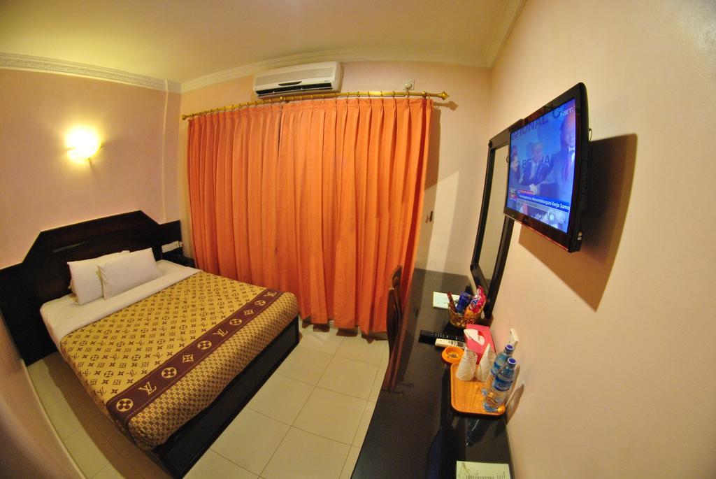 Hotel Panorama Tanjung Pinang Room photo