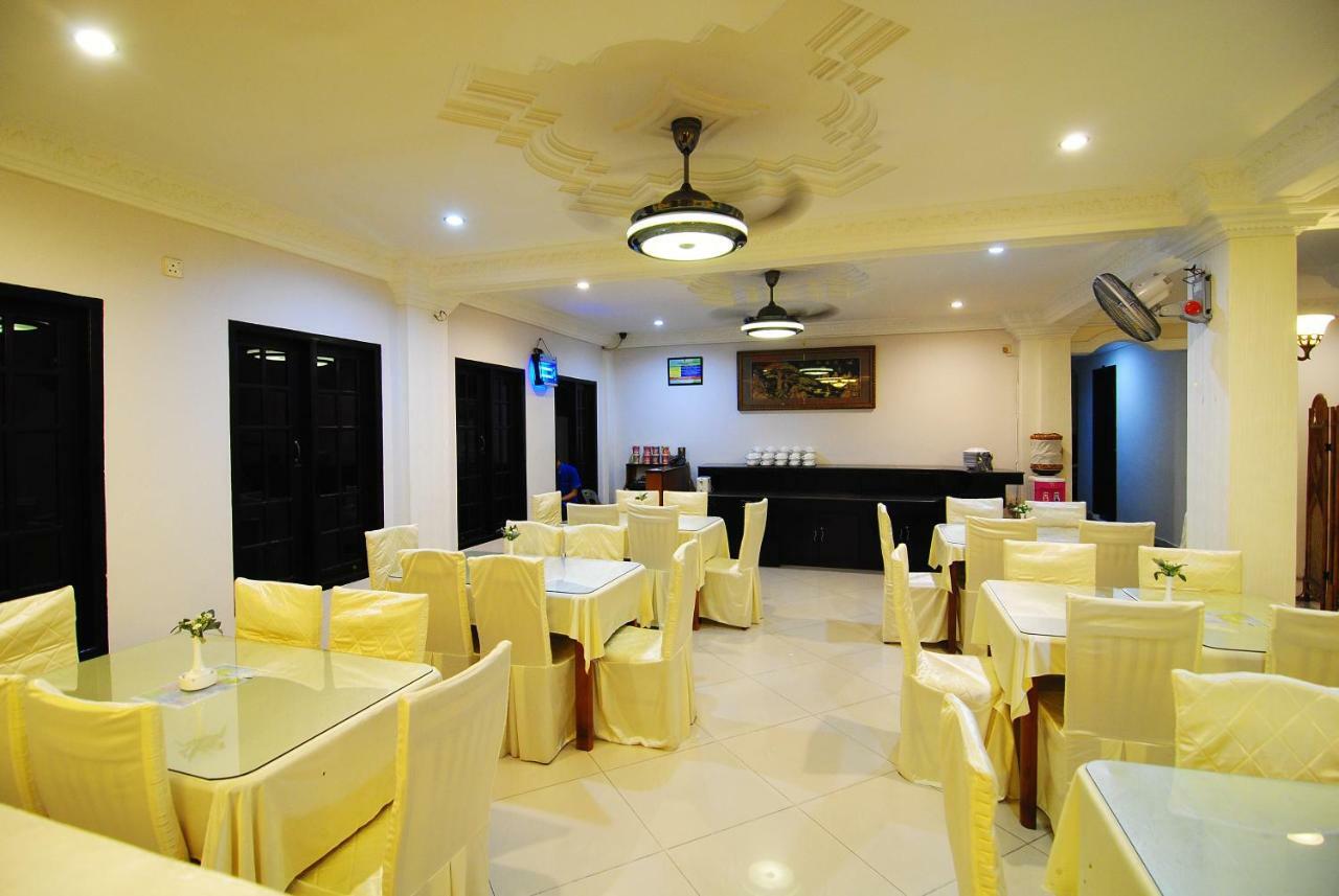 Hotel Panorama Tanjung Pinang Exterior photo